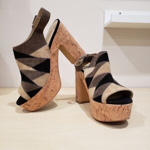 Sz 9M Marc Fisher "Queenie" Wedge Sandals Cuban Heel Chunky Cork